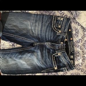 Wore once. Didn’t wear any more after that